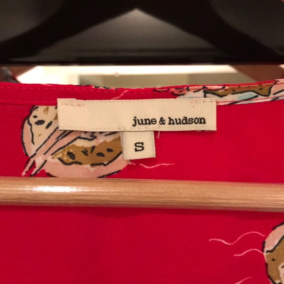 Red Elbow Sleeve Wrap Blouse - Picture 5 of 7